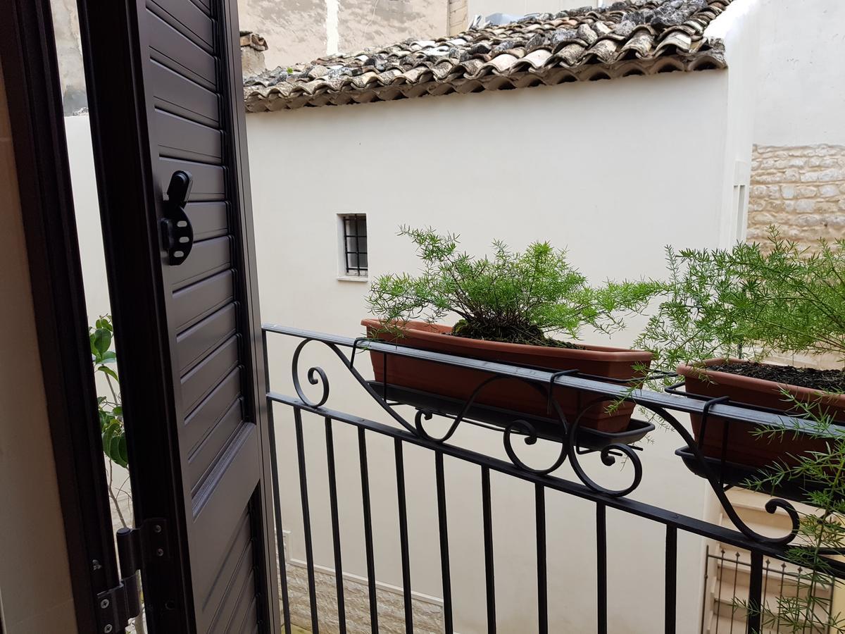 B&B Casa Lucrezia Scicli Kültér fotó